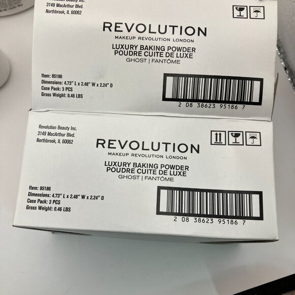 Makeup Revolution Ghost Fantome Luxury Baking Powder 1.23 oz Pack Of 3 Pieces - Picture 4 of 4